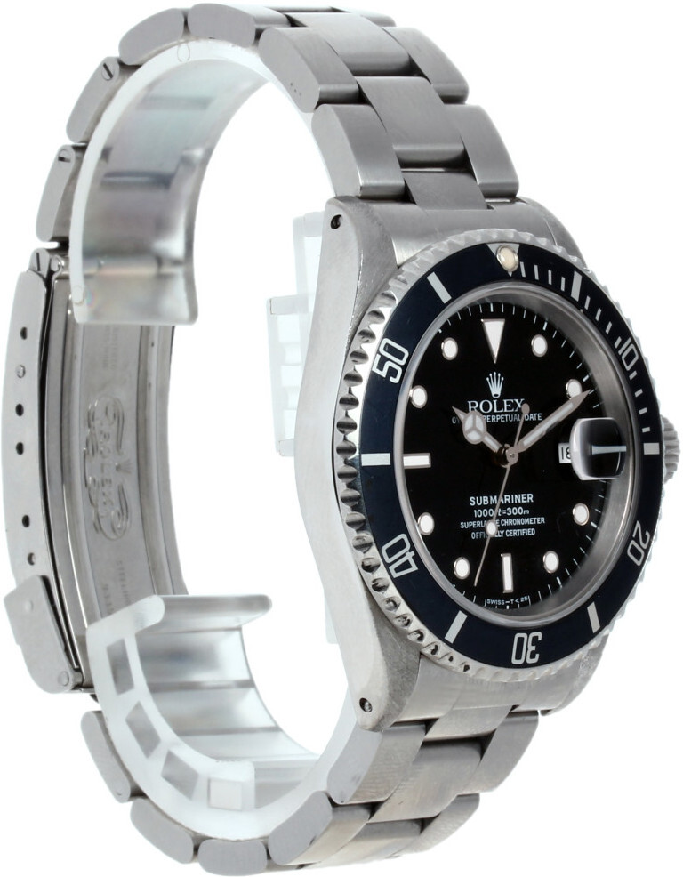 16610 Rolex Submariner Musta/Teräs Ø40 mm KäYTETTY Hinta € 6.710
